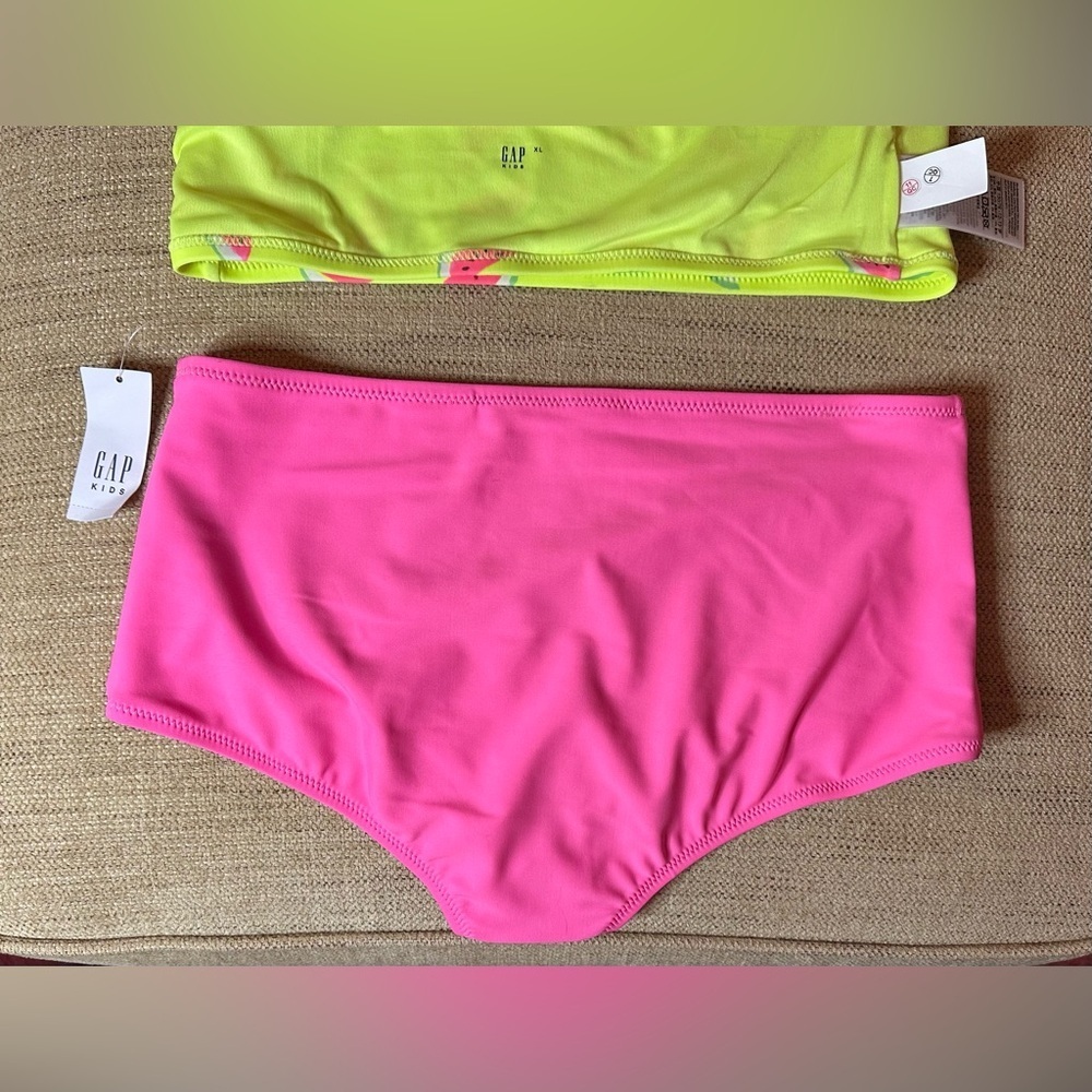 NWT Gap Kids Swim Two-Piece - Picture 7 of 9